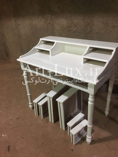 میز تحریر سنتی کشو دار