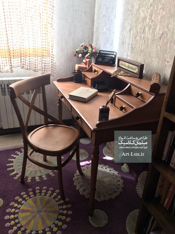 میز تحریر چوبی کشو دار