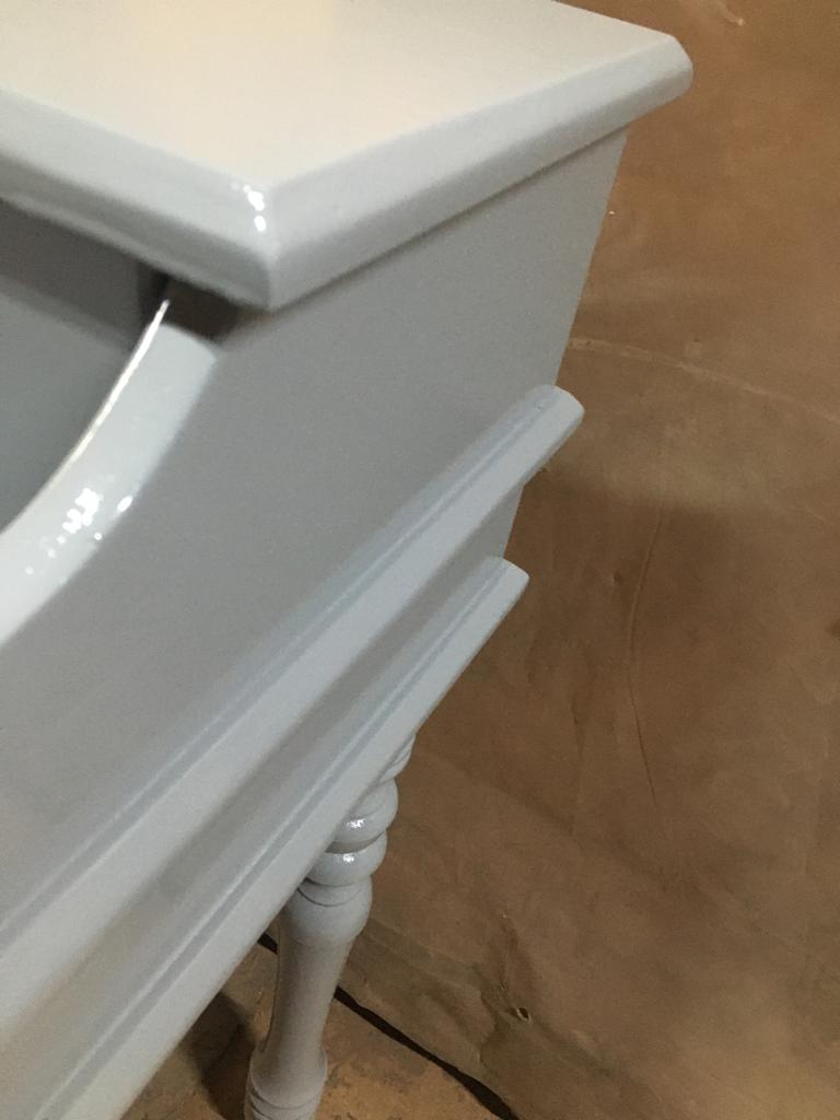 میز تحریر چوبی طوسی