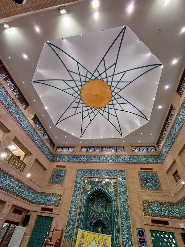 لوستر مذهبی باشکوه