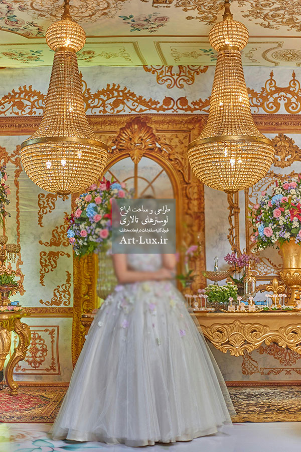 ساخت شمعدان برنجی و دیوارکوب سفارشی برای تالار
