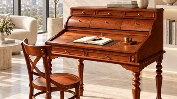 میز تحریر کلاسیک Royal Writer؛ تلفیق اصالت چوب و طراحی لوکس